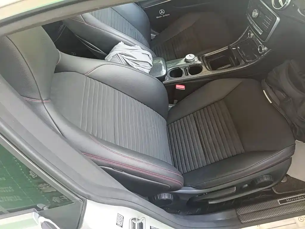 Mercedes-Benz CLA 2015 — фото 25