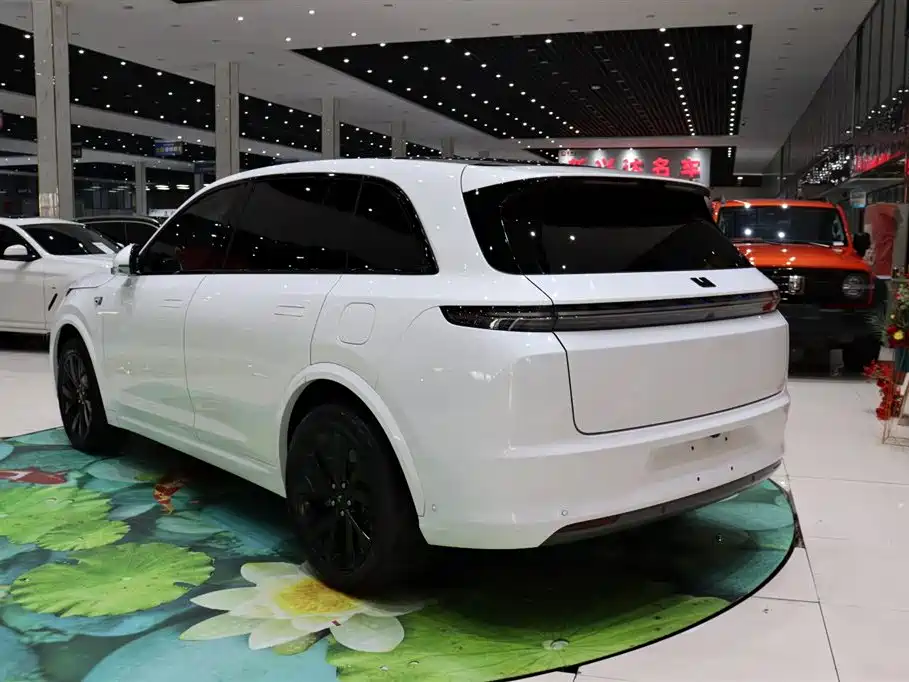 Li Auto Li L7 2023