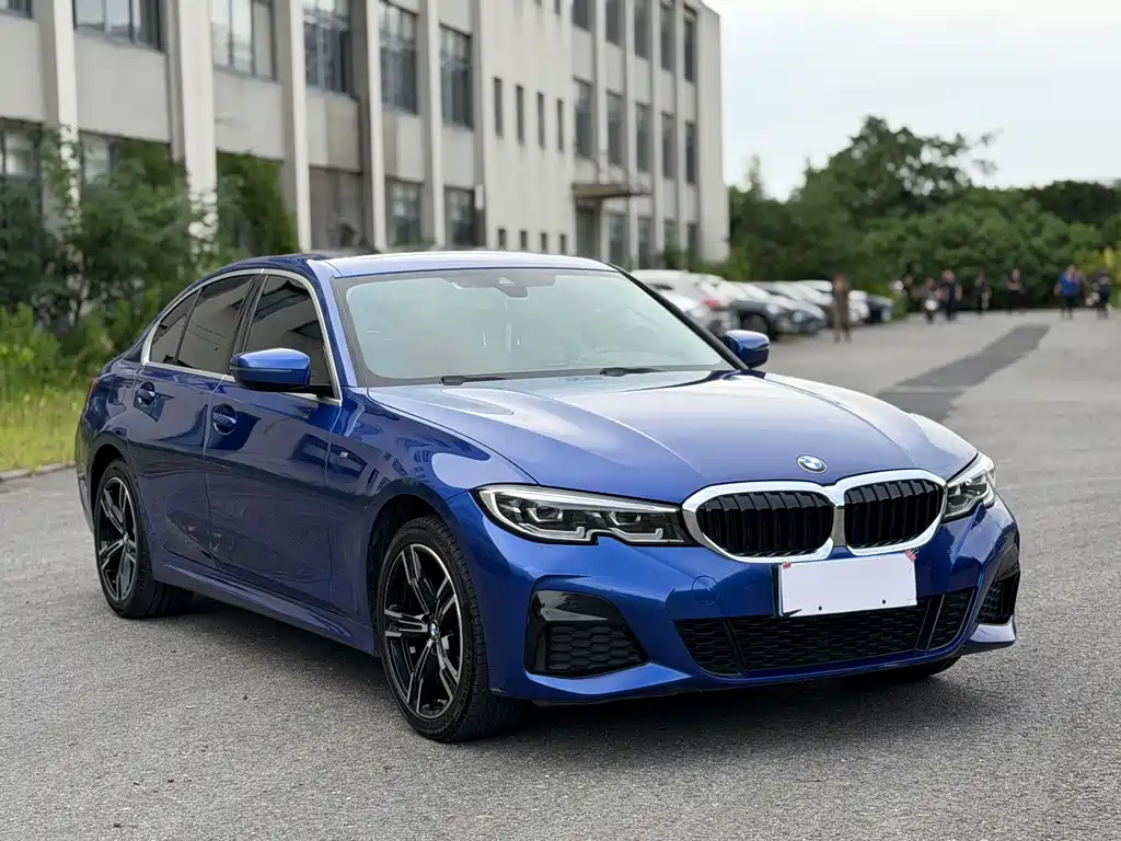BMW 3 Series 2021