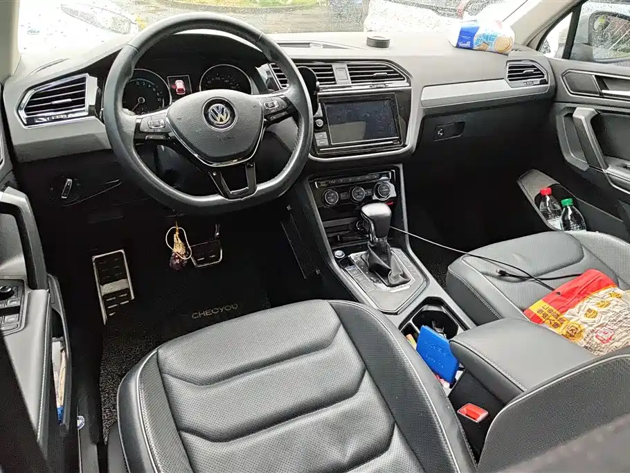 Volkswagen Tiguan L PHEV 2019 — фото 12