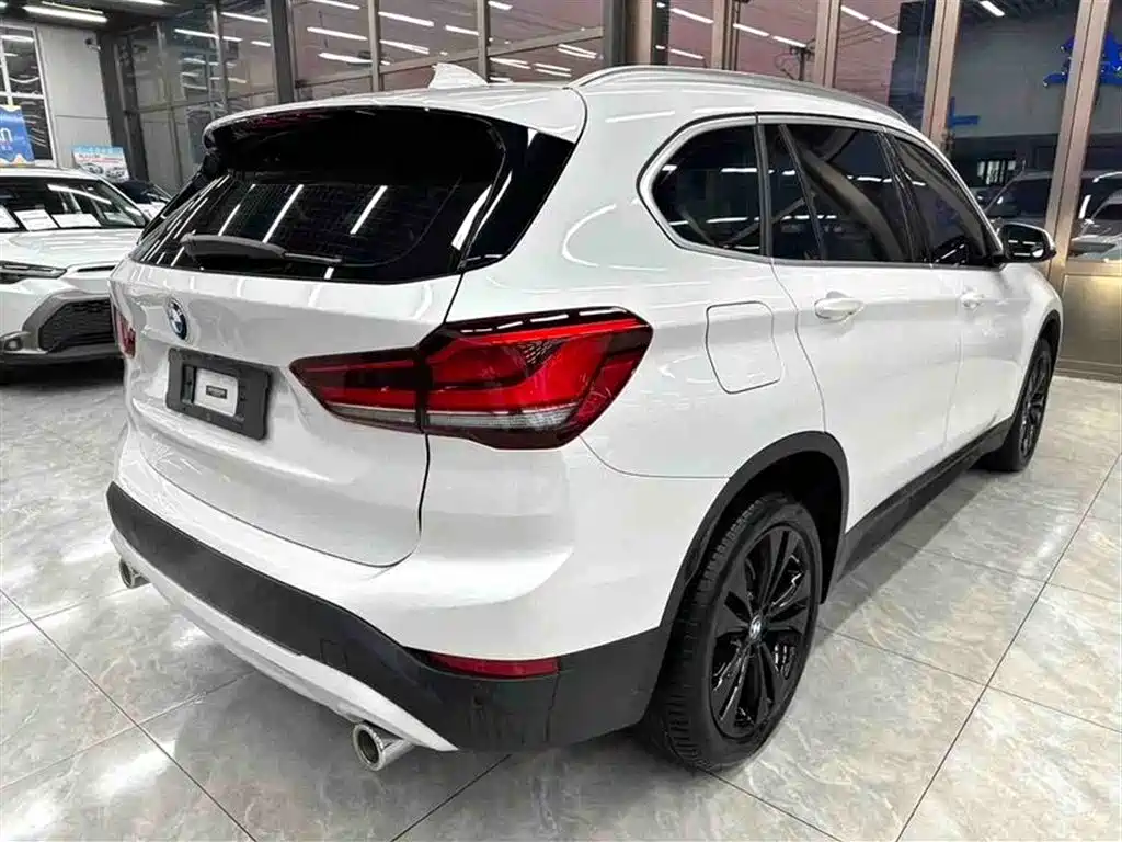 BMW X1 2021