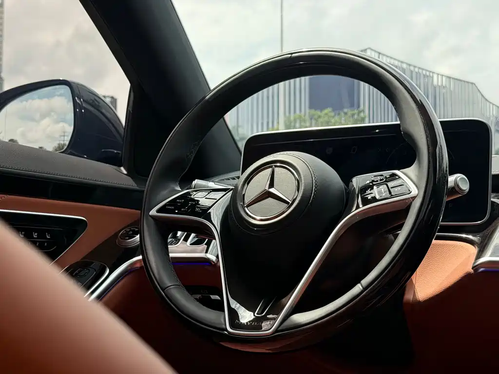 Mercedes-Benz S-Class 2024 — фото 16