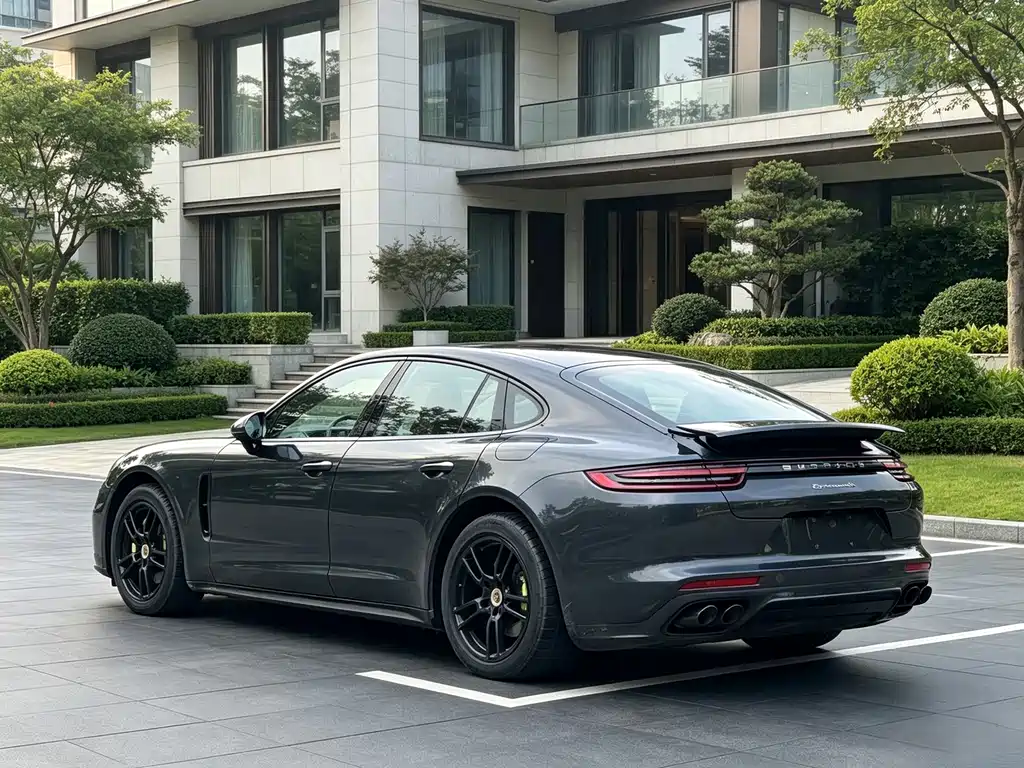 Porsche Panamera 2020 — фото 9