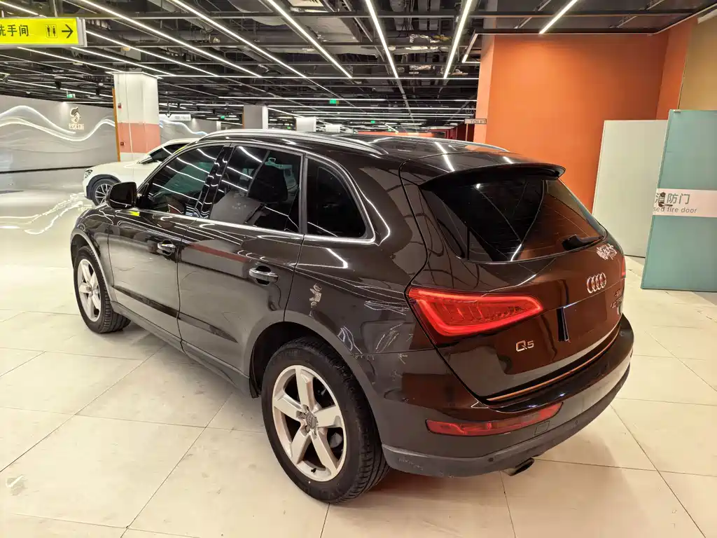 Audi Q5 2016 — фото 12
