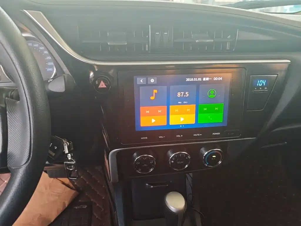 Toyota Corolla 2019 — фото 13