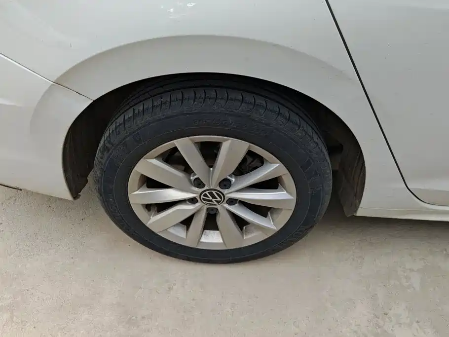 Volkswagen Bora 2021