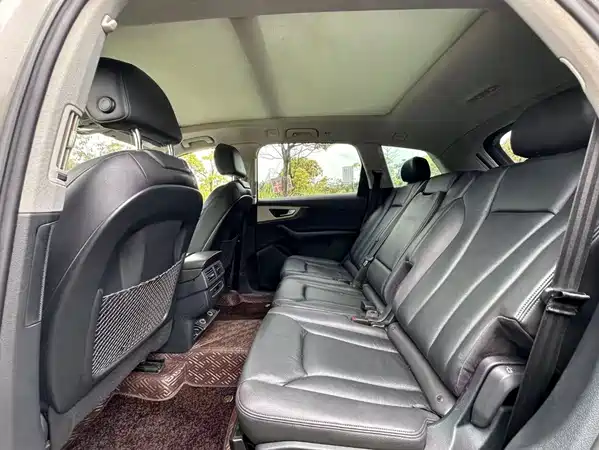 Audi Q7 2016