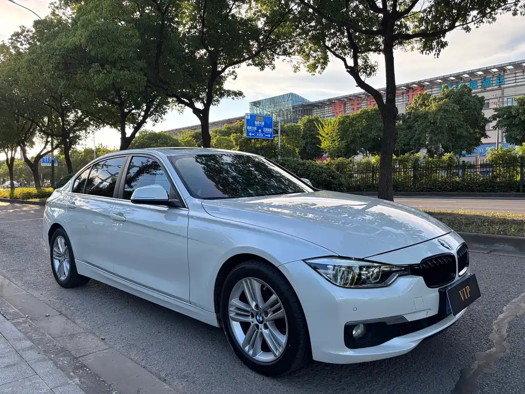 BMW 3 Series 2017