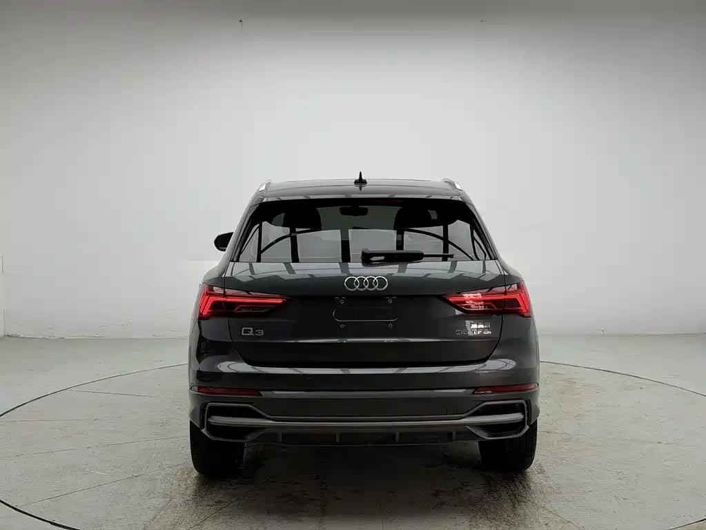 Audi Q3 2023