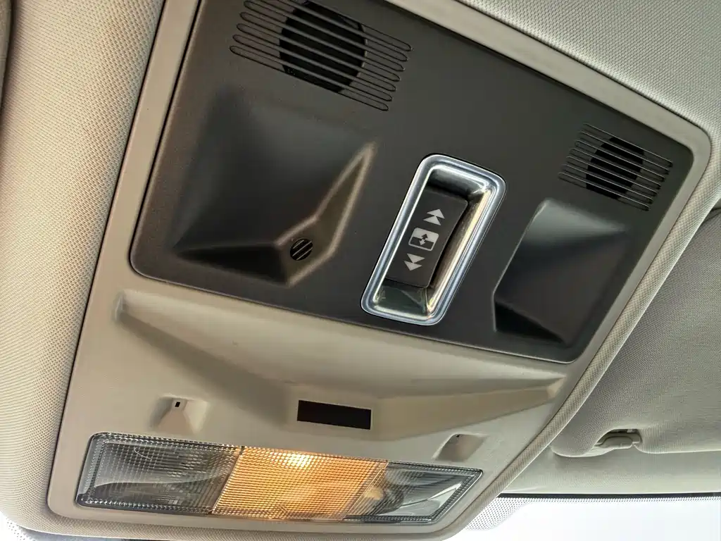 Land Rover Evoque 2013 — фото 15