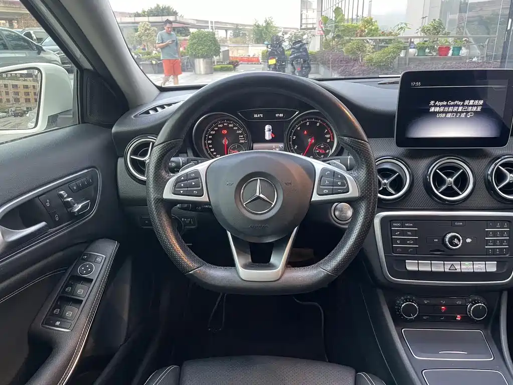 Mercedes-Benz GLA 2019 — фото 13