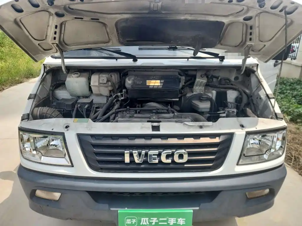 Iveco Proud 2020 — фото 21
