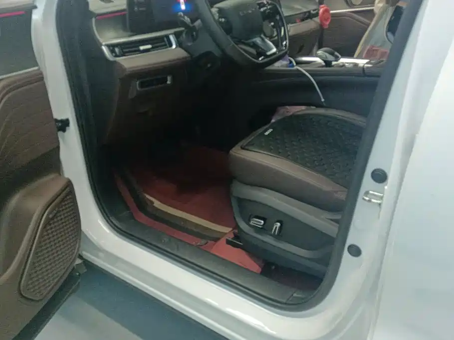 Chery Tiggo 8 PRO 2023 — фото 9