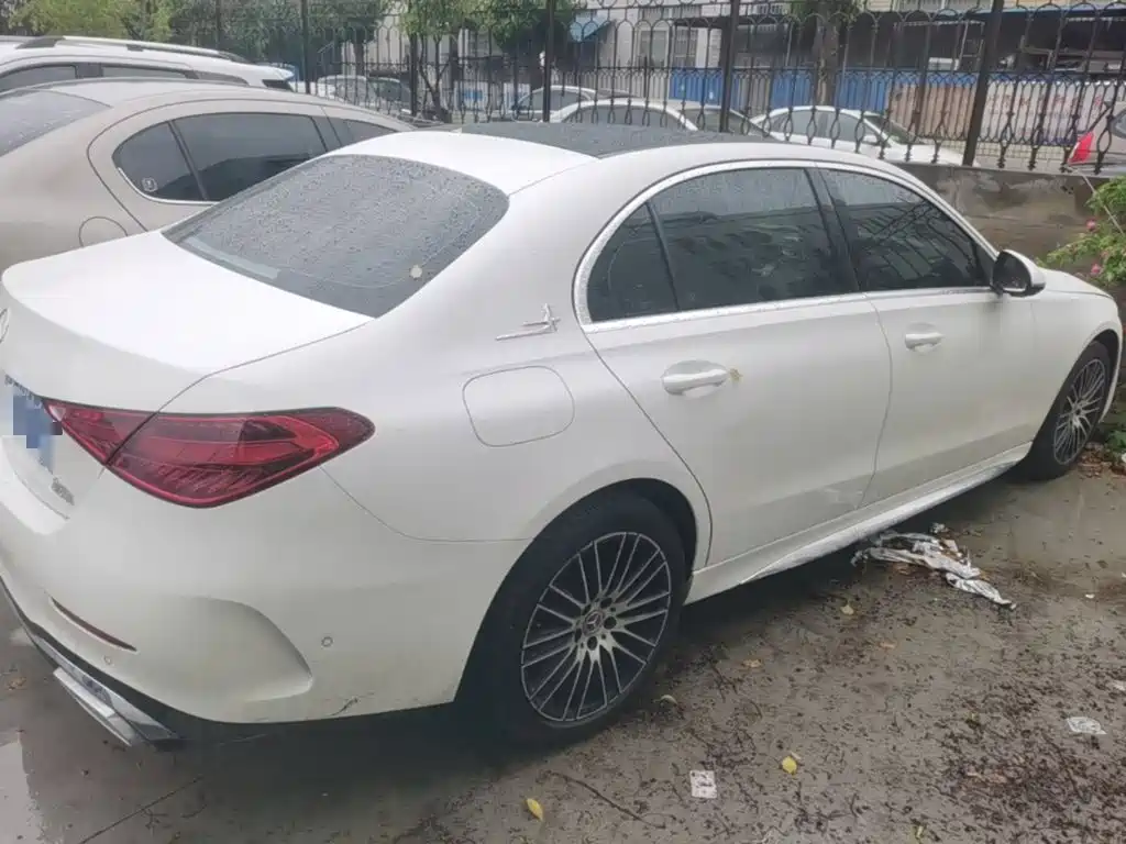 Mercedes-Benz C-Class 2023