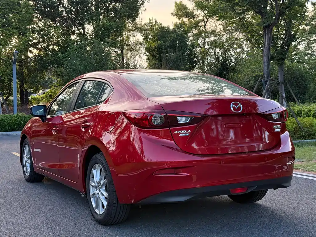 Mazda 3 Angkesela 2016