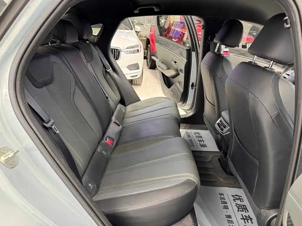 BYD Qin L 2025 — фото 14