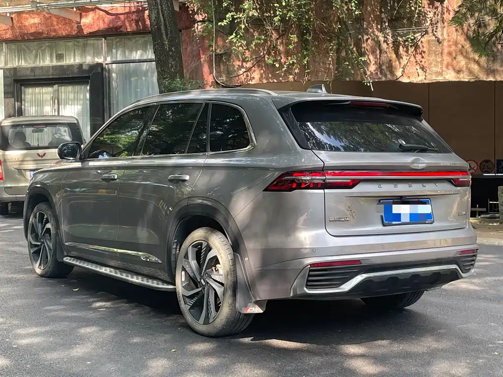 Geely Xingyue L 2022 — фото 14