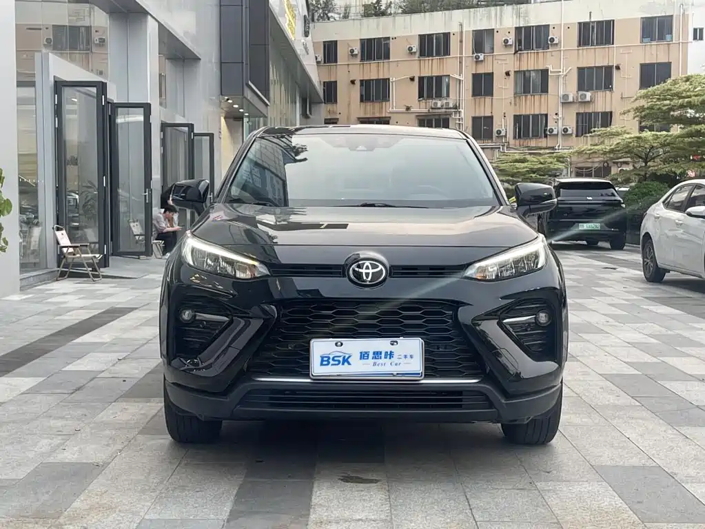 Toyota Wildlander 2021 — фото 2