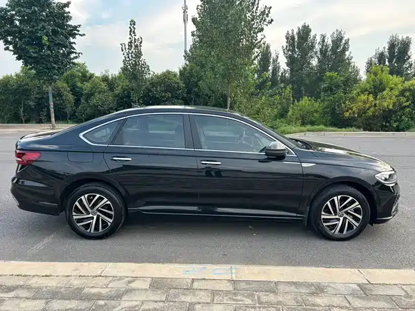 Volkswagen Lavida 2022