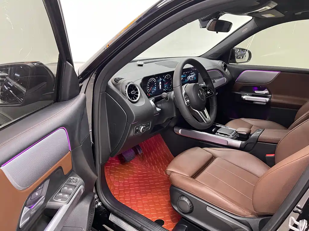 Mercedes-Benz GLB 2023 — фото 11