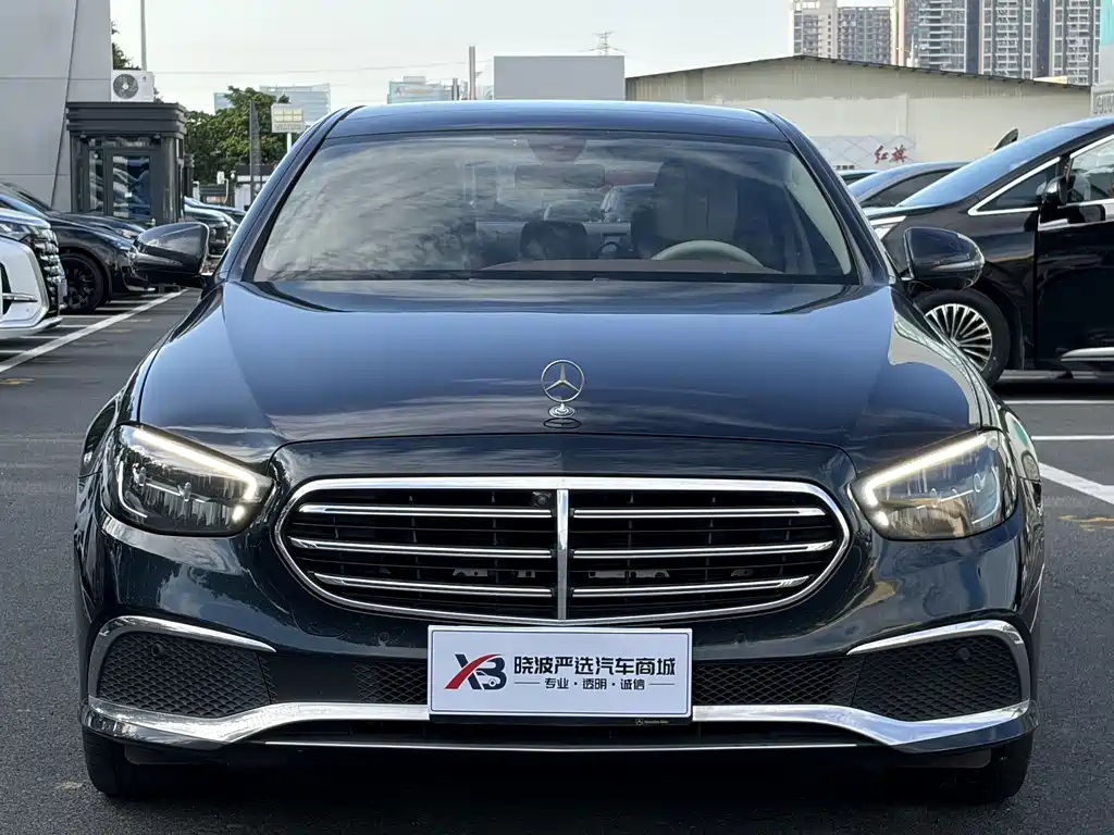 Mercedes-Benz E-Class 2022