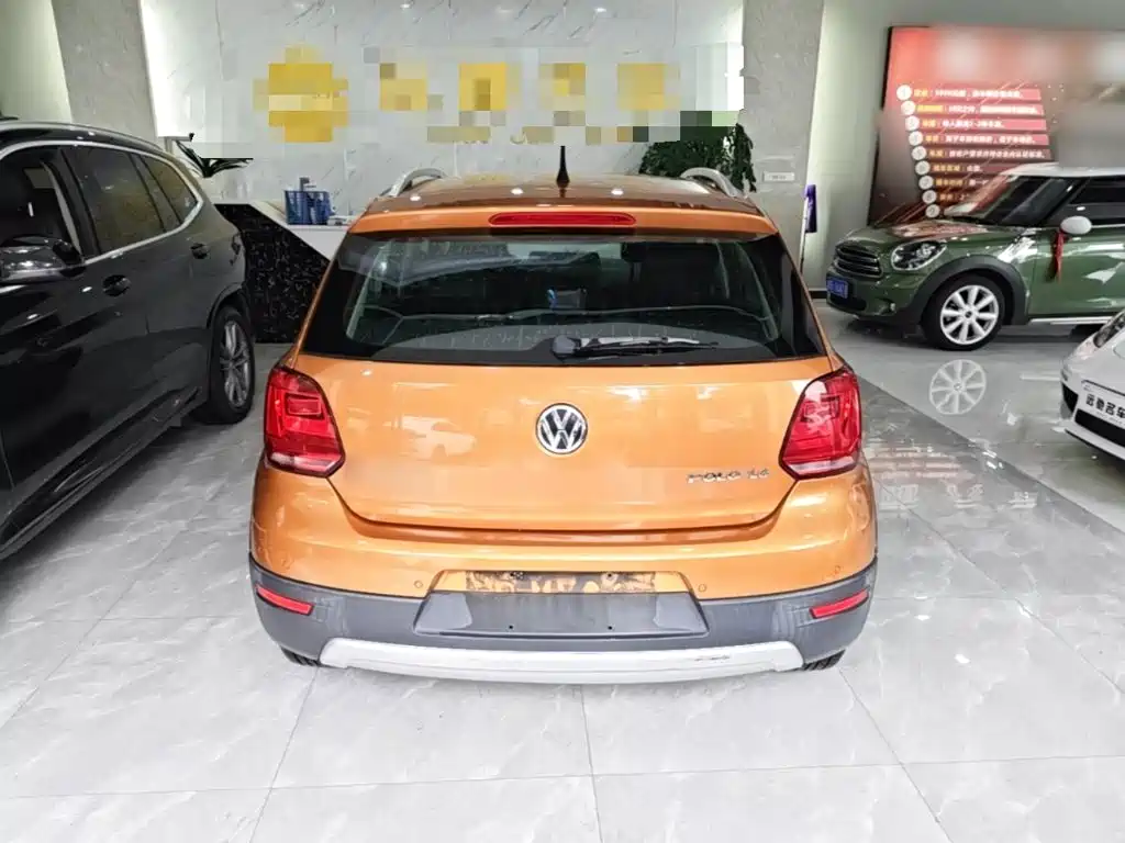Volkswagen Polo 2015