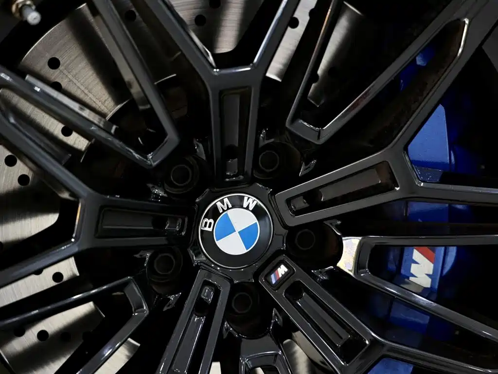 BMW M2 2024 — фото 12