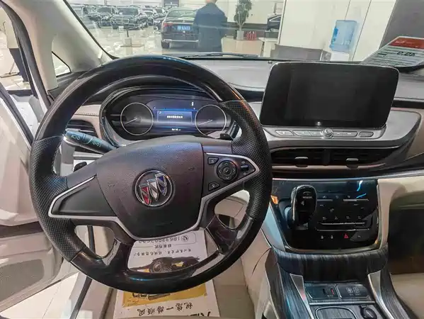 Buick GL8 2021