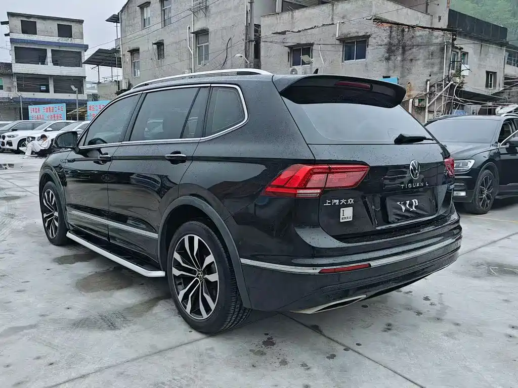 Volkswagen Tiguan L 2021 — фото 7