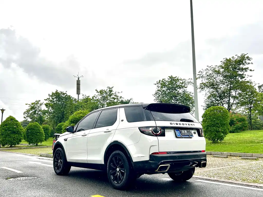 Land Rover Discovery Sport 2018 — фото 6