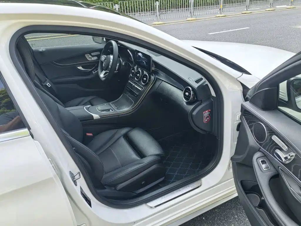 Mercedes-Benz C-Class 2020 — фото 10