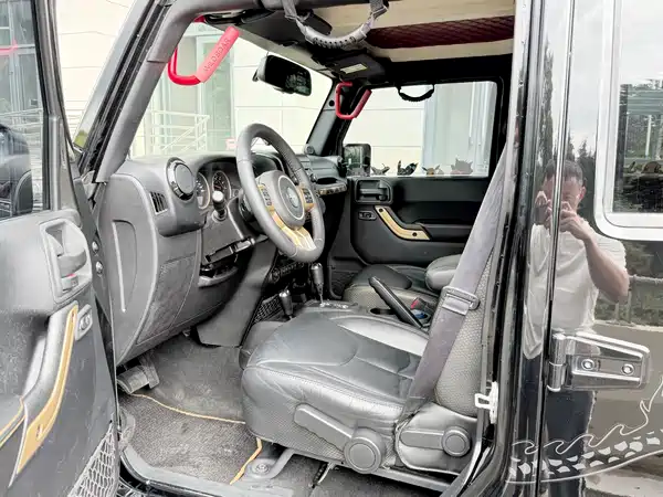 Jeep Wrangler 2014