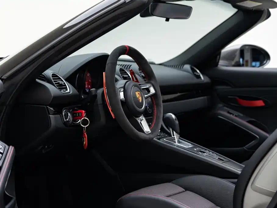 Porsche 718 2020 — фото 10