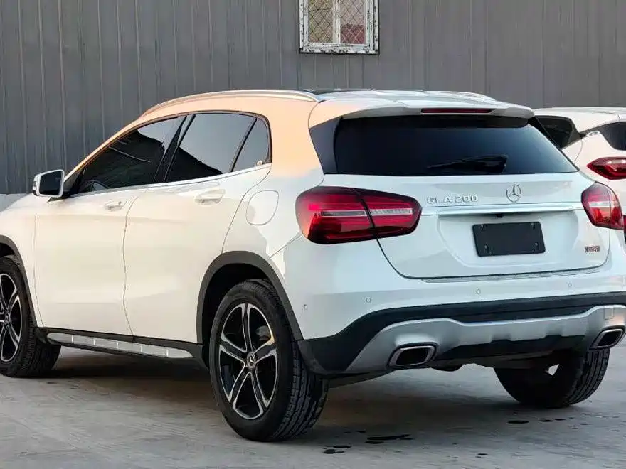 Mercedes-Benz GLA 2019