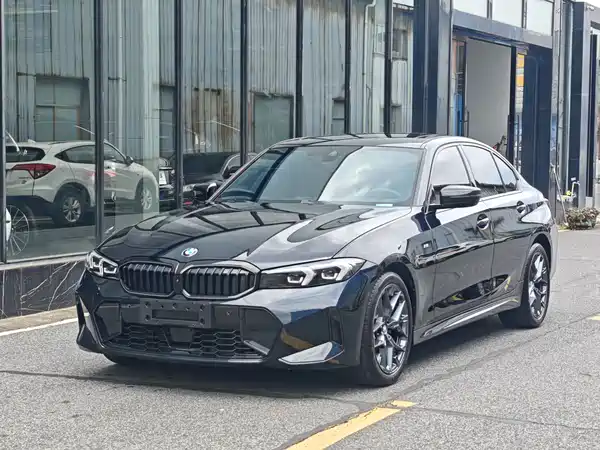 BMW 3 Series 2025