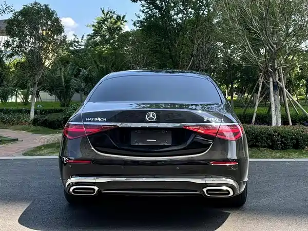 Mercedes-Benz Maybach S-Class 2023