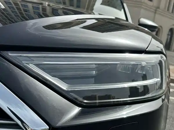 Audi A8 2021