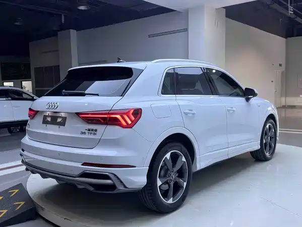 Audi Q3 2023