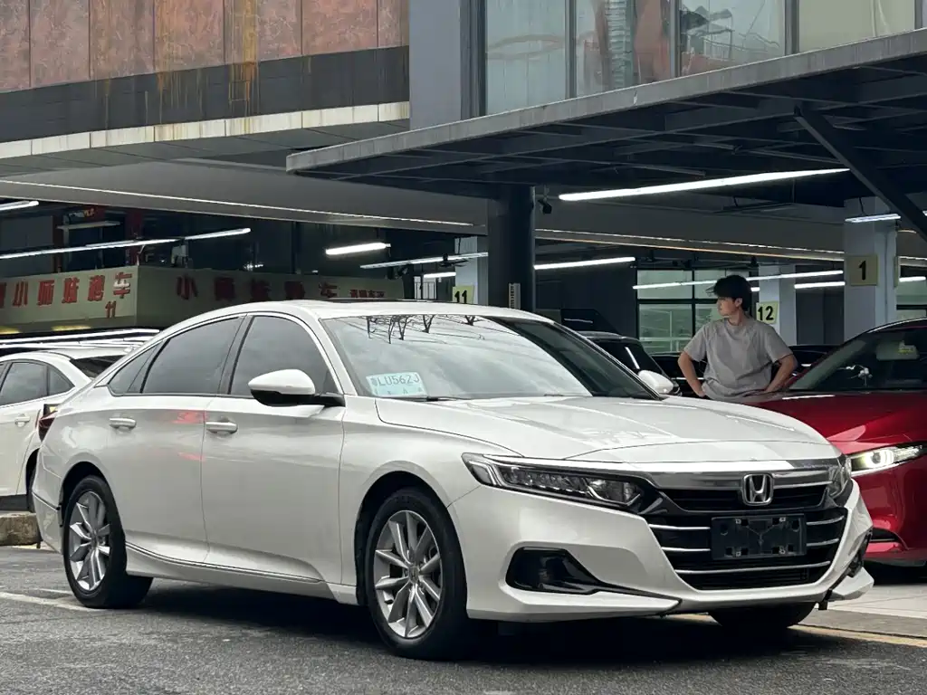 Honda Accord 2023 — фото 3