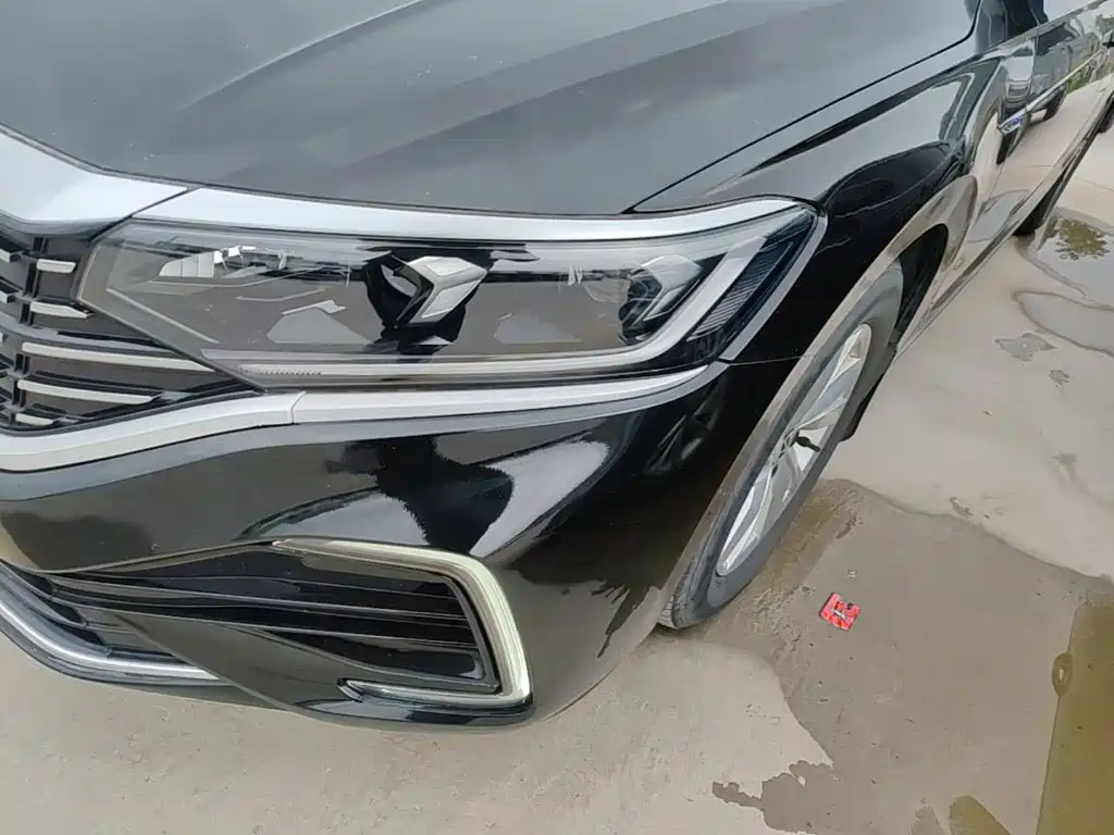 Volkswagen Passat Plug-In Hybrid 2022 — фото 24