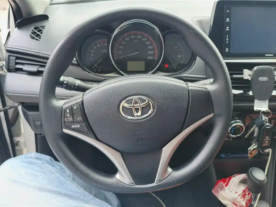 Toyota Vios FS 2022 — фото 15
