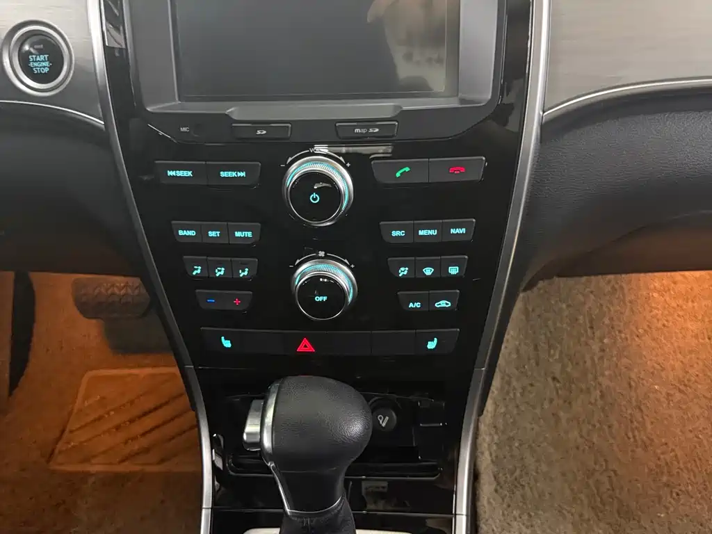 Haval H2 2015 — фото 10
