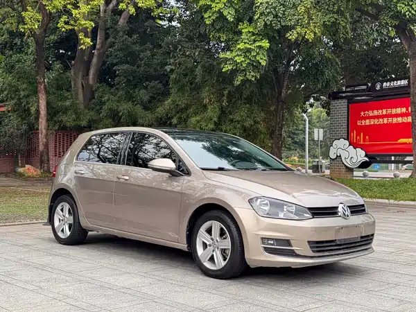 Volkswagen Golf 2016