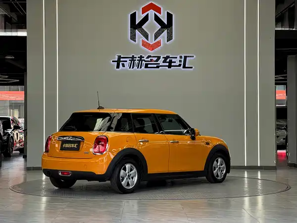 MINI 2015