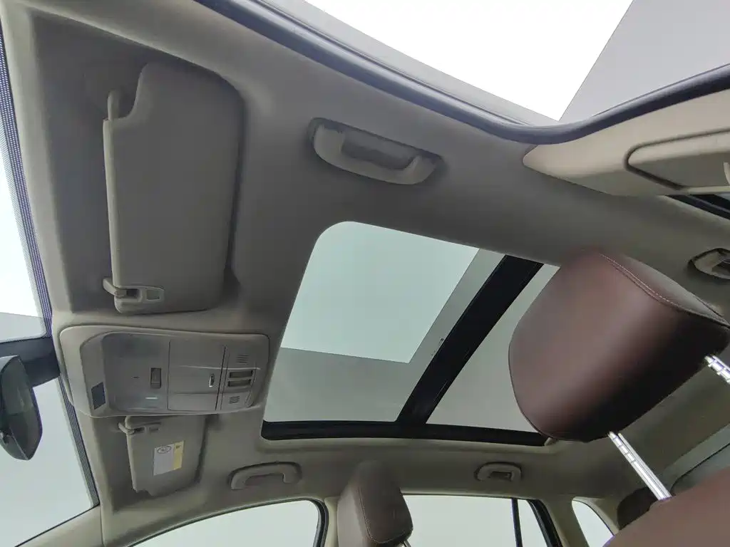 Buick Envision Plus 2017 — фото 14
