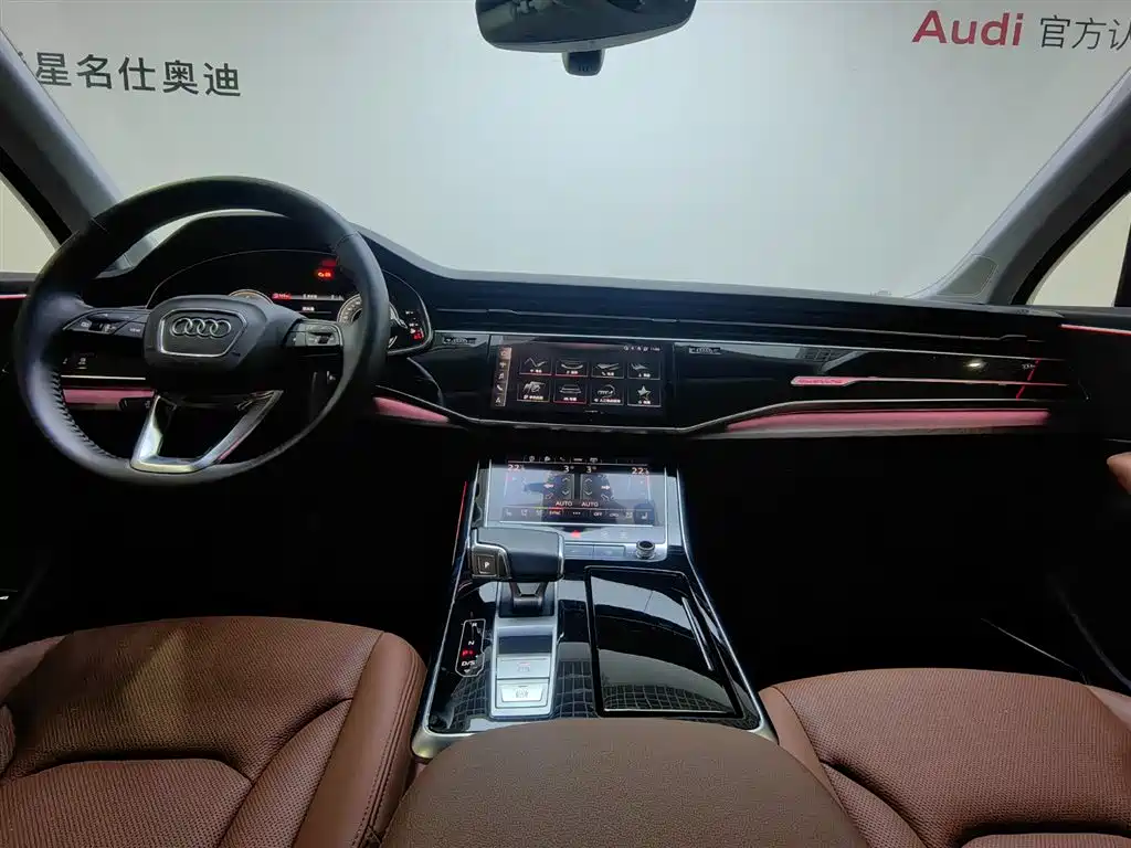 Audi Q7 2022 — фото 14