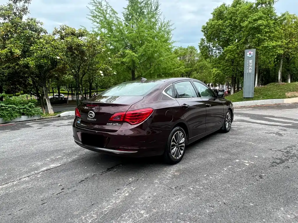 GAC Motor Trumpchi GA6 2015 — фото 4
