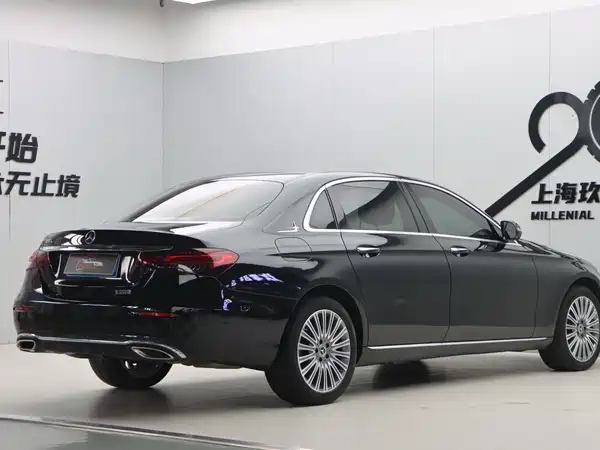 Mercedes-Benz E-Class 2023