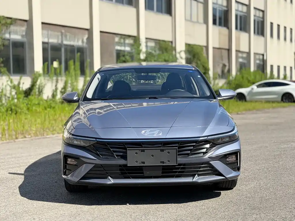 Hyundai Elantra 2026