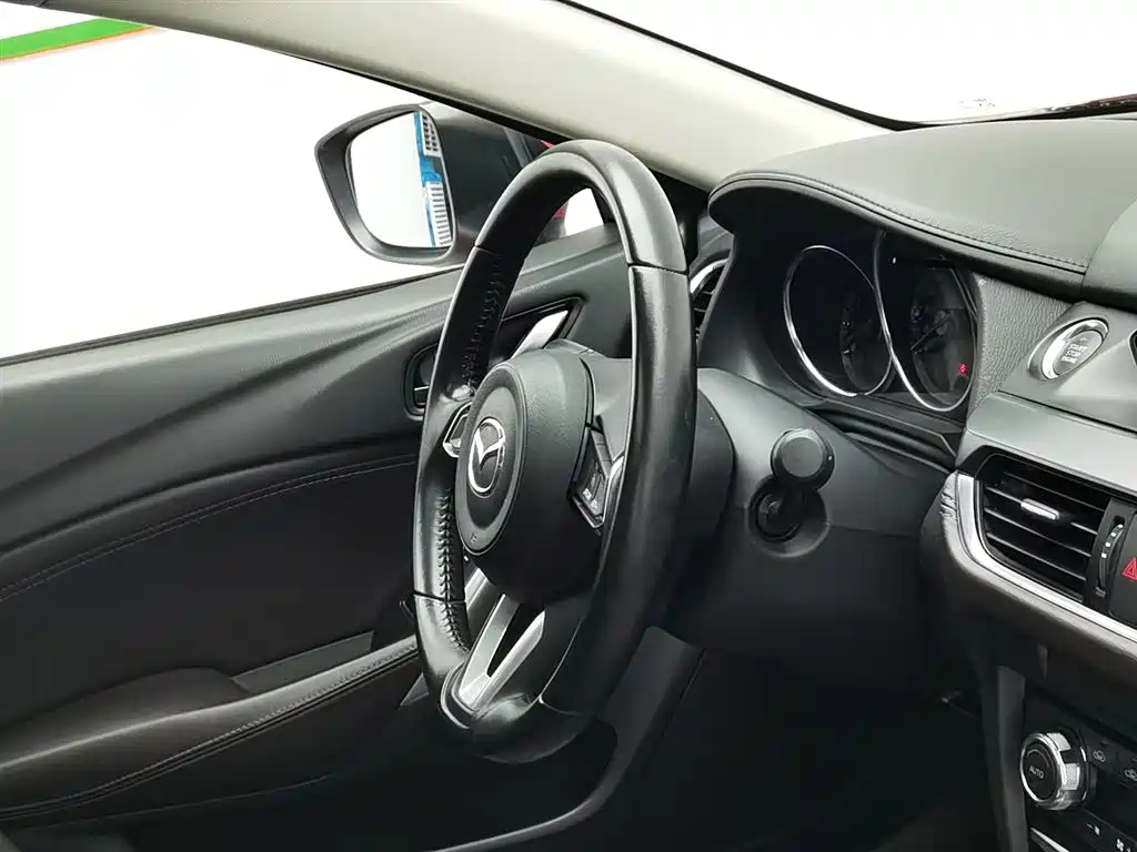 Mazda Atenza 2017 — фото 22